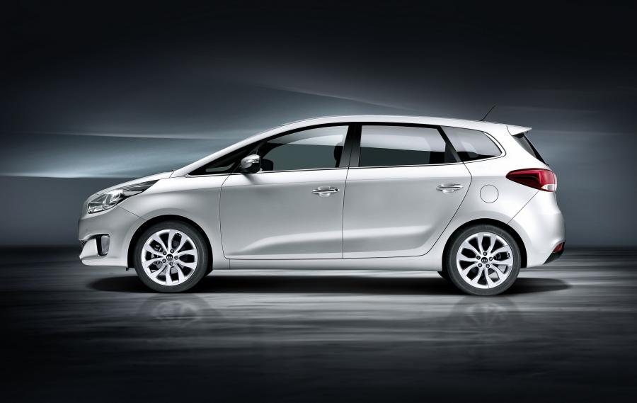  Kia Carens 2012 года  (фото 10 из 13)